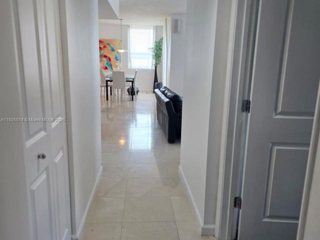 Apartment for rent  Unit #1912N - photo 6279888