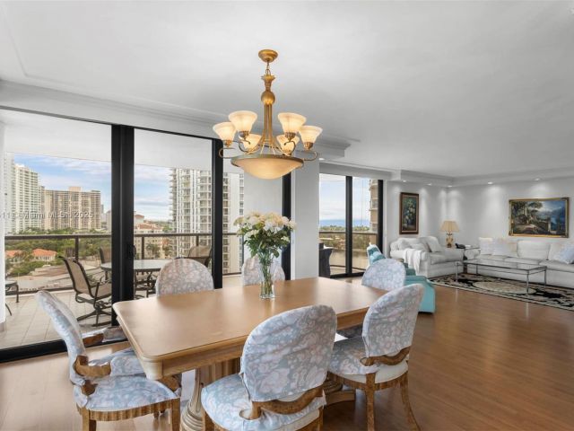 Apartment for sale  Unit #12-E - photo 6263238