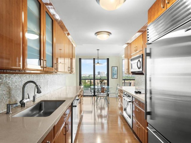 Apartment for sale  Unit #12-E - photo 6263241