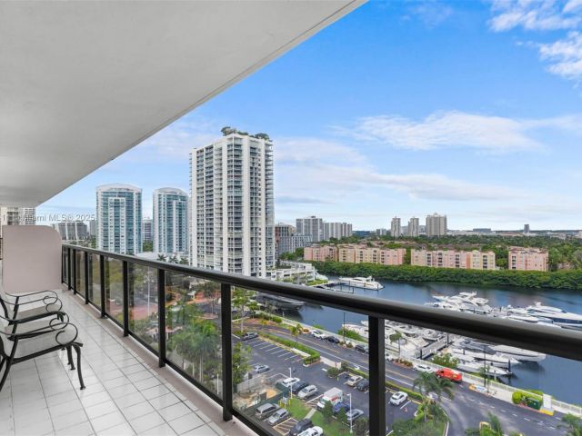Apartment for sale  Unit #12-E - photo 6263243