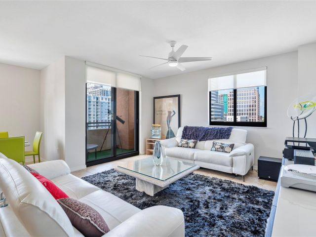 Apartment for sale  Unit #938 - photo 6286758