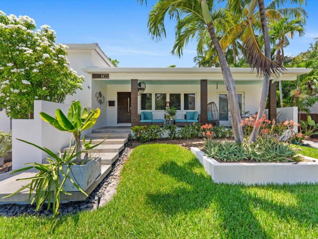 Home for sale at 1455 NE 4th Avenue - photo 6317913