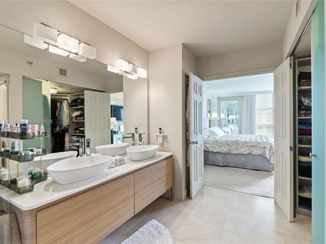 Apartment for sale  Unit #1714 - photo 6266099