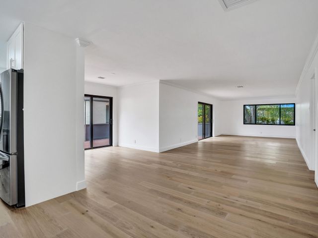 Home for sale at 818 NW 26th Avenue - photo 6384554