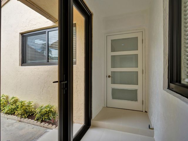 Home for sale at 818 NW 26th Avenue - photo 6384556