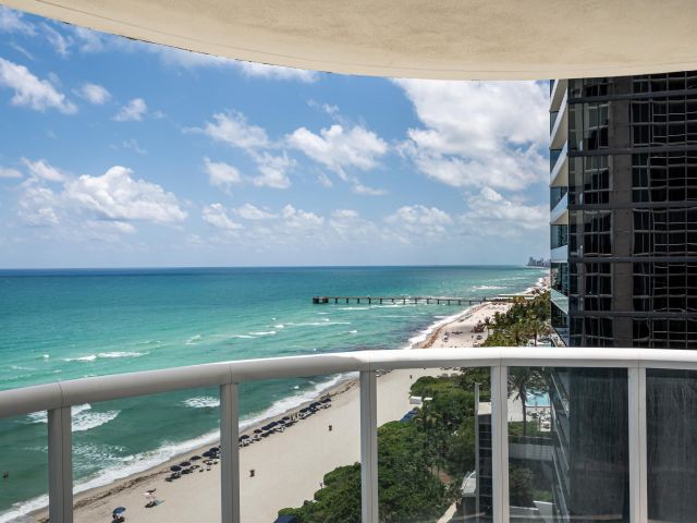 Apartment for sale  Unit #1501 - photo 6259009