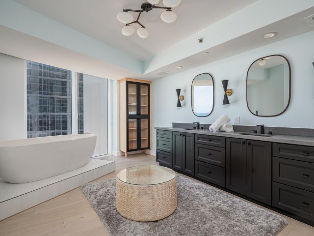 Apartment for sale  Unit #1501 - photo 6259015