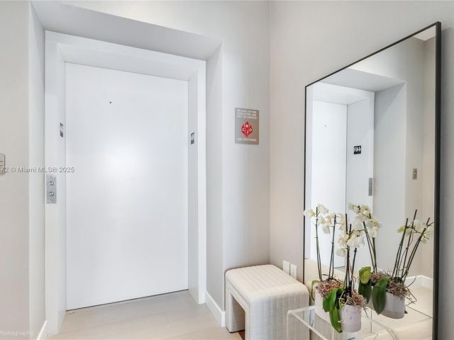 Apartment for sale  Unit #4401 - photo 6259947