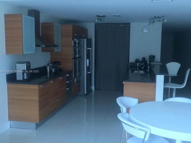 condo for sale in Aventura - 2950 NE 188th St 222 - MondialRealty
