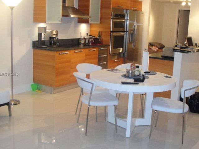 condo for sale in Aventura - 2950 NE 188th St 222 - MondialRealty