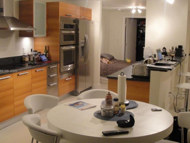 condo for sale in Aventura - 2950 NE 188th St 222 - MondialRealty