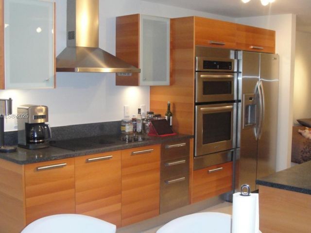 condo for sale in Aventura - 2950 NE 188th St 222 - MondialRealty