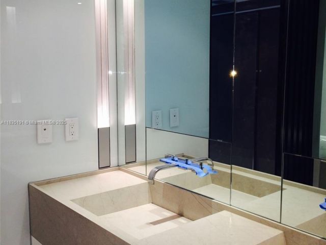 Apartment for sale  Unit #2803 - photo 6256140