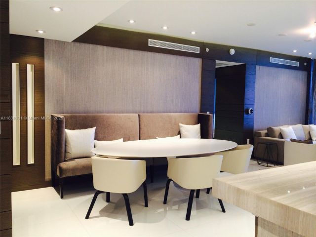 Apartment for sale  Unit #2803 - photo 6256143