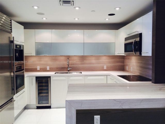 Apartment for sale  Unit #2803 - photo 6256150