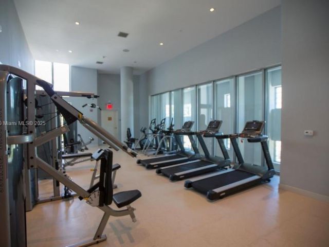 Apartment for sale  Unit #607 - photo 6257032