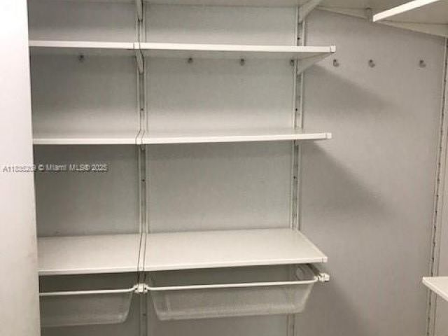 Apartment for sale  Unit #607 - photo 6257034