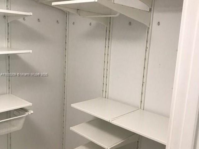 Apartment for sale  Unit #607 - photo 6257035