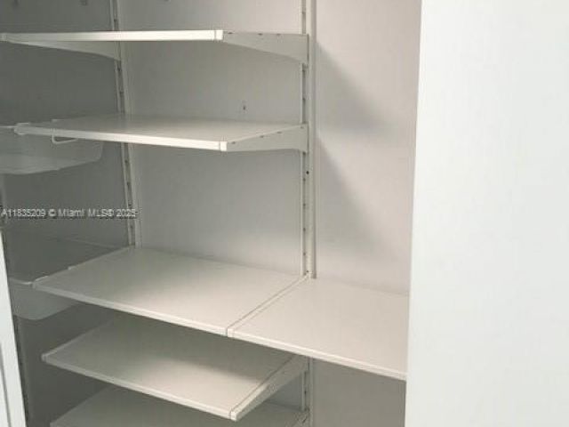 Apartment for sale  Unit #607 - photo 6257036