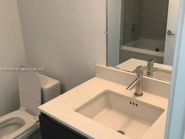 Apartment for sale  Unit #607 - photo 6257041