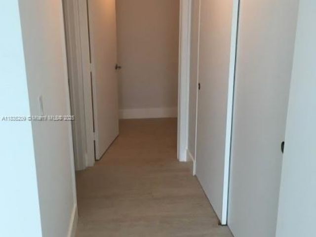 Apartment for sale  Unit #607 - photo 6257043