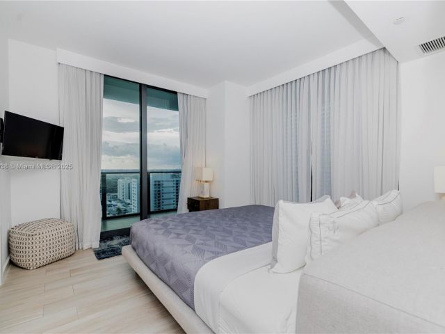 Apartment for sale  Unit #2210 - photo 6258059