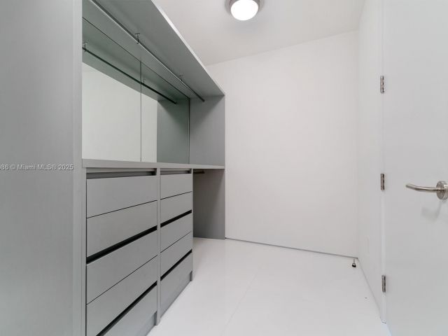 Apartment for rent  Unit #2801 - photo 6255248