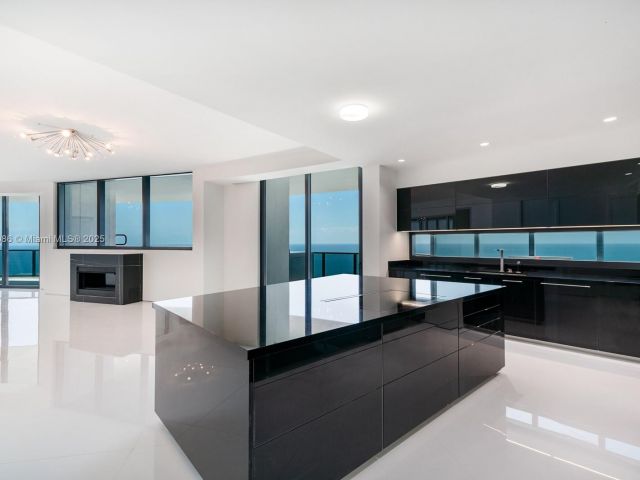 Apartment for rent  Unit #2801 - photo 6255252