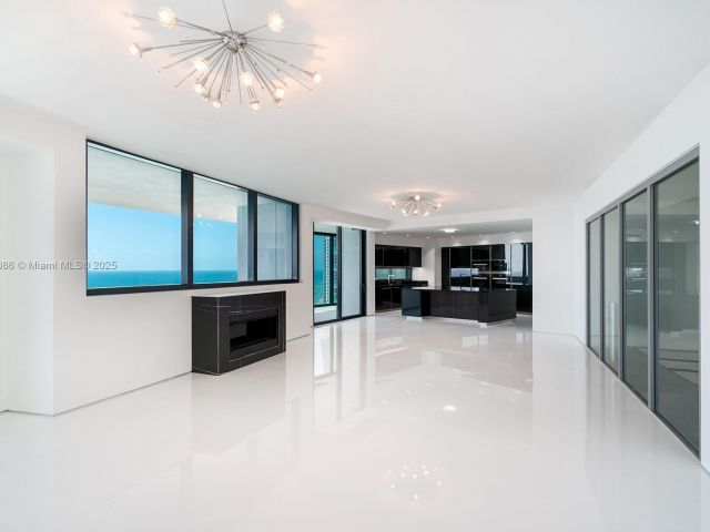 Apartment for rent  Unit #2801 - photo 6255255