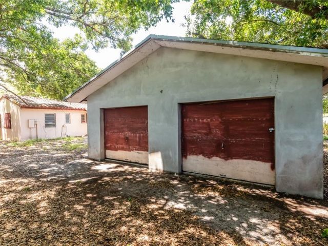 Home for sale at 801 SW 18th St - photo 6280984