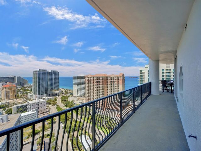 Apartment for sale  Unit #2705 - photo 6264771