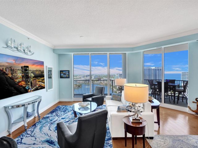 Apartment for sale  Unit #2705 - photo 6264785