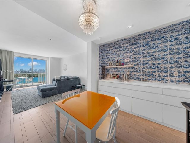 Apartment for sale  Unit #1614 - photo 6257697