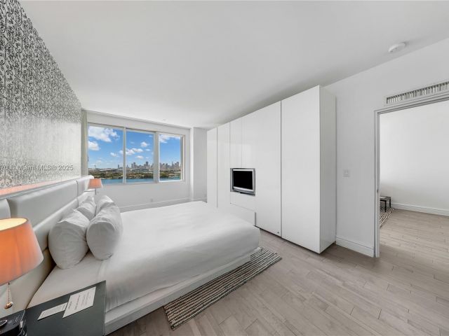 Apartment for sale  Unit #1614 - photo 6257702