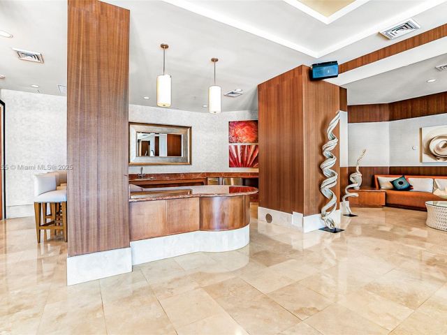 Apartment for sale  Unit #901 - photo 6256296