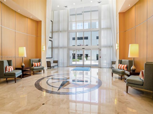 Apartment for sale  Unit #901 - photo 6256298