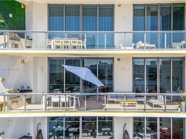 Apartment for sale  Unit #LPH02 - photo 6256954