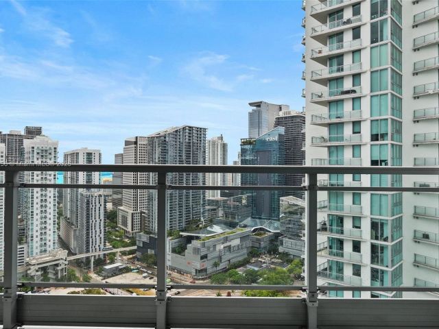 Apartment for sale  Unit #3810 - photo 6261328