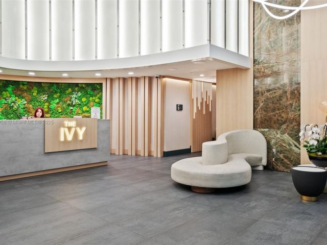 Apartment for sale  Unit #3810 - photo 6261335