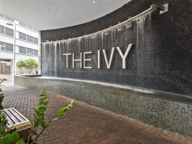 Apartment for sale  Unit #3810 - photo 6261338