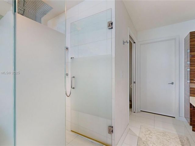 Apartment for sale  Unit #2801 - photo 6271289