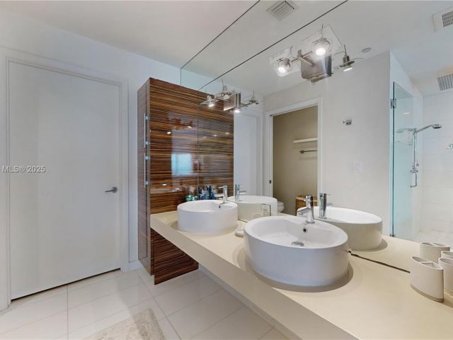 Apartment for sale  Unit #2801 - photo 6271290