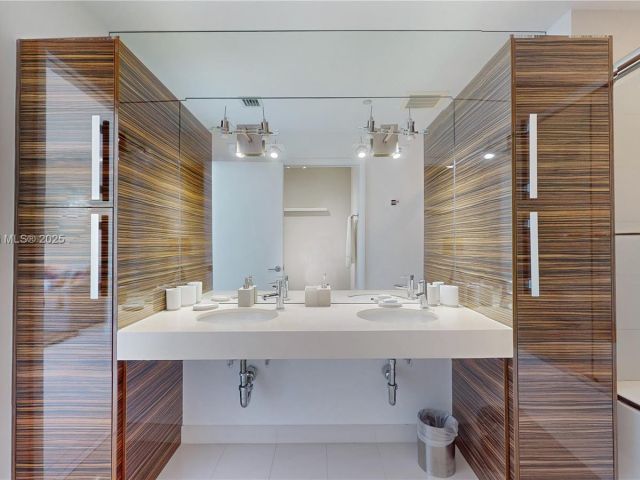 Apartment for sale  Unit #2801 - photo 6271294