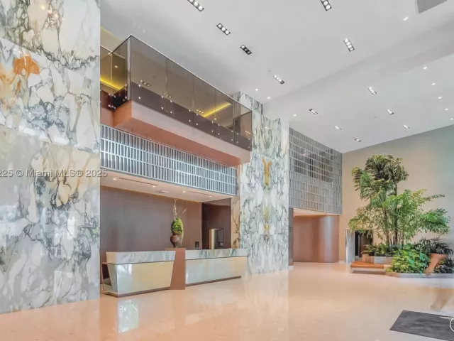 2-bedroom condo for sale in Miami - 2020 N Bayshore Dr 2801 - MondialRealty