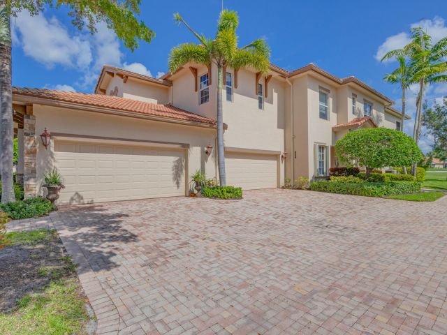 Home for sale at 10321 Orchid Reserve Drive - photo 6592169