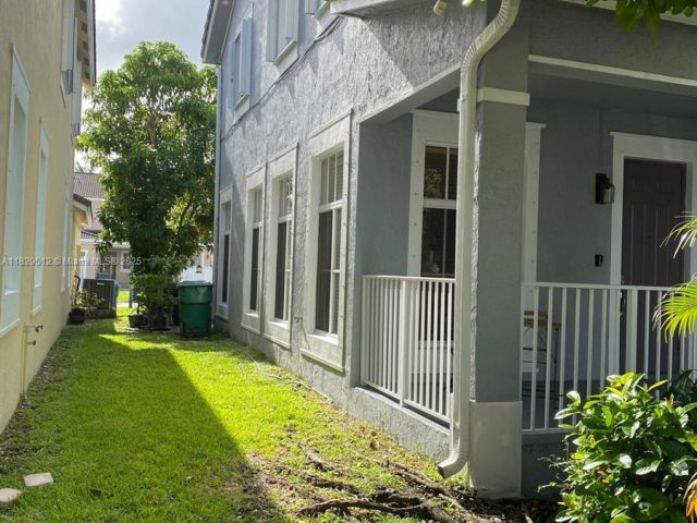 Home for sale at 27049 SW 142nd Ave - photo 6270485