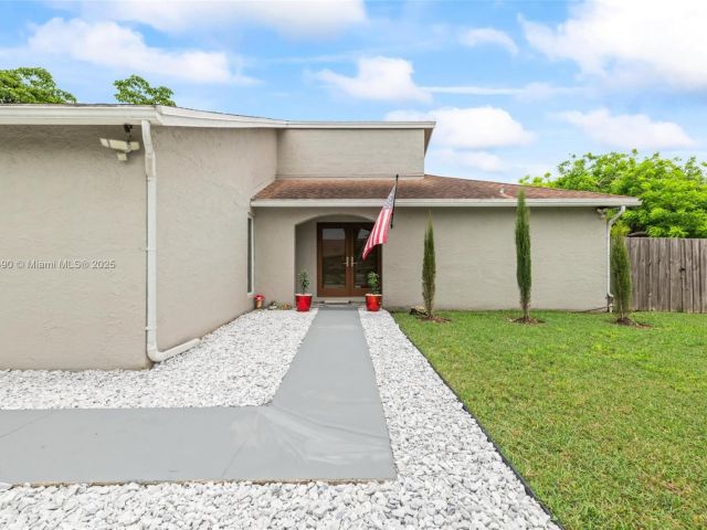 Home for sale at 16255 SW 281st St - photo 6278713