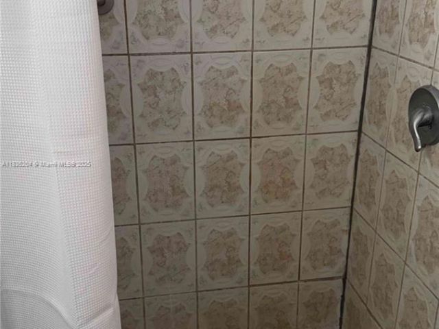 Home for sale at 16221 E Bunche Park Dr - photo 6256274