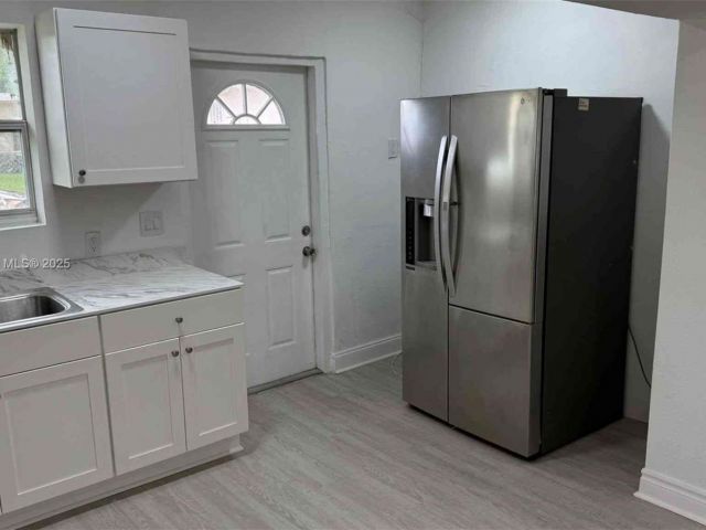 Home for sale at 16221 E Bunche Park Dr - photo 6256281