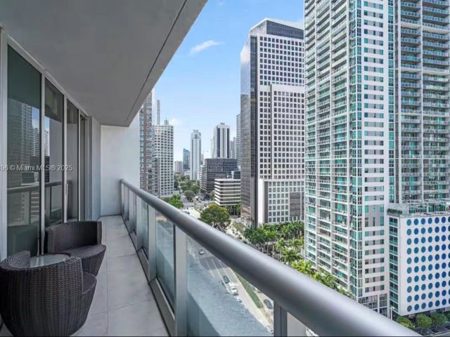 Apartment for sale  Unit #1606 - photo 6257885